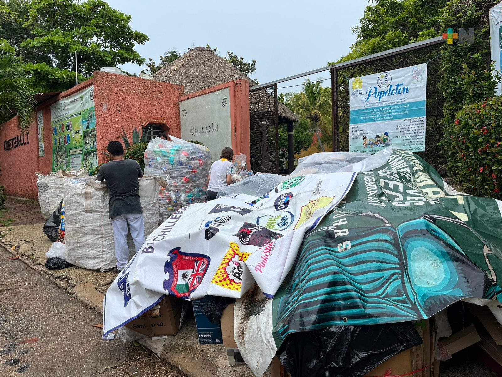 En Coatzacoalcos, cada vez más personas participan en jornada de Papelotón