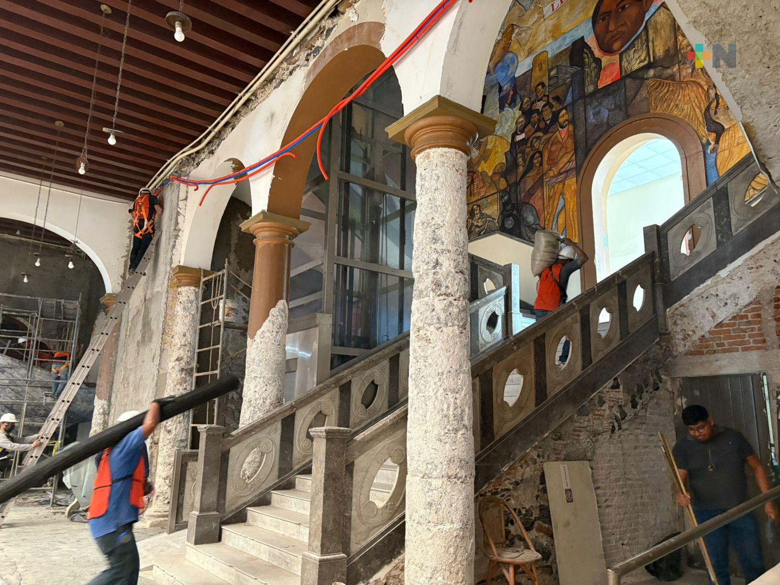 Sigue rehabilitación en Palacio de Gobierno