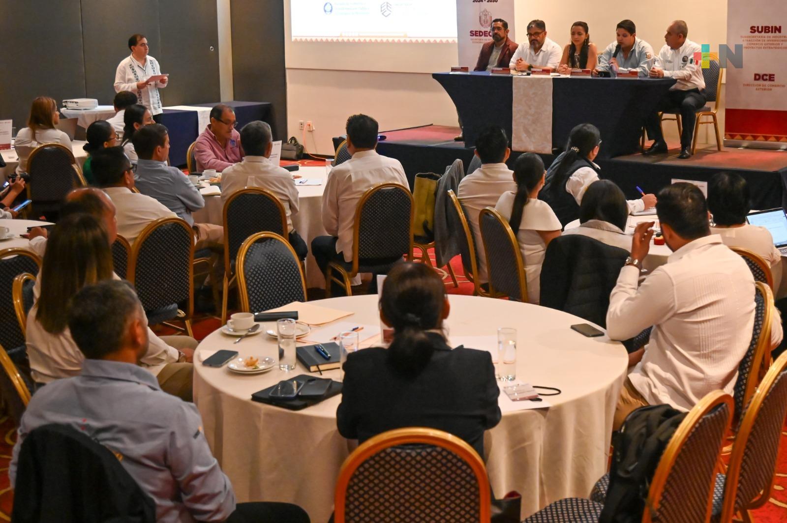 Realizan taller para otorgar más posibilidades laborales a jóvenes en Tuxpan