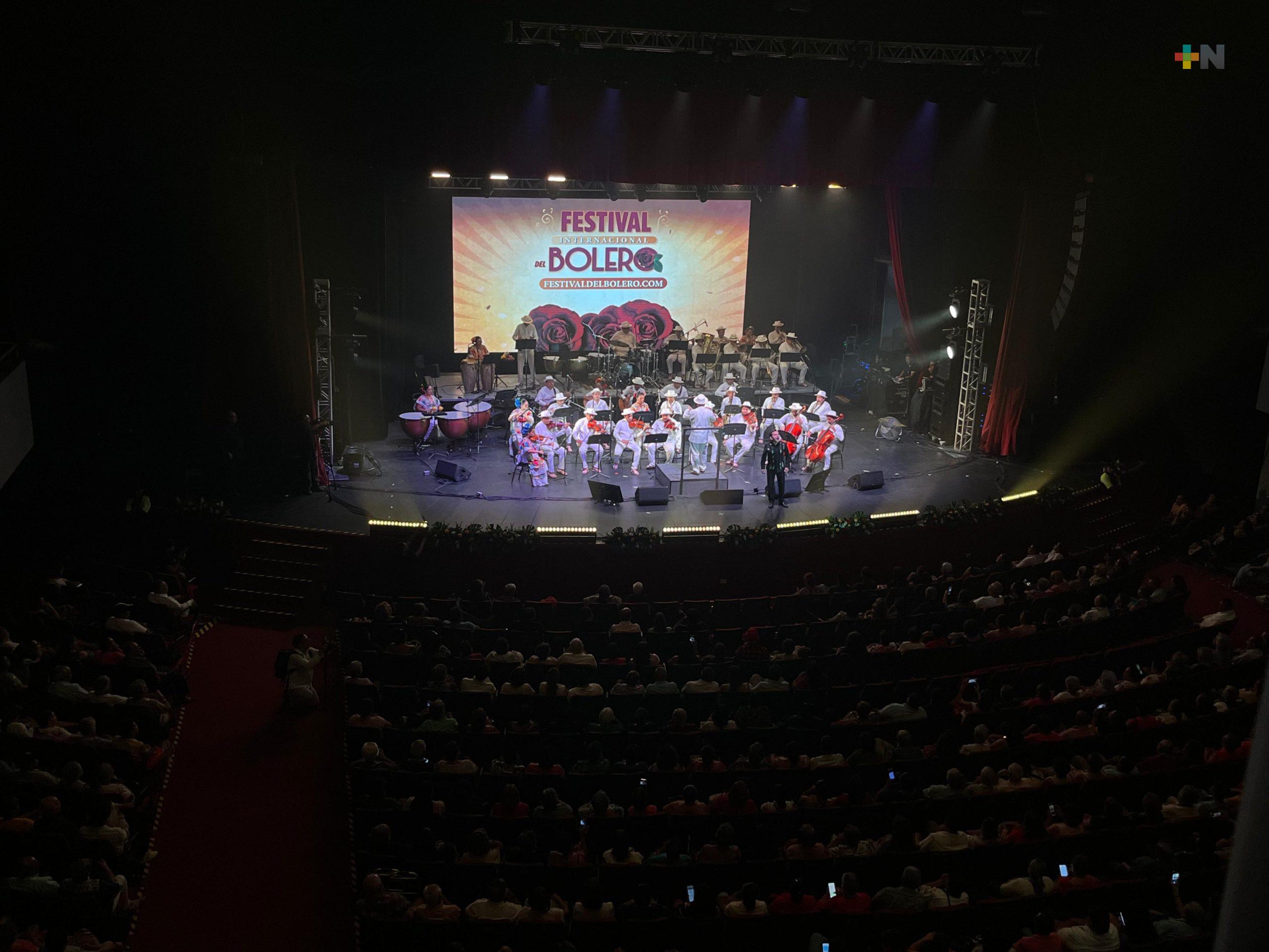 Segundo día del Festival Internacional del Bolero, lleno de música y emoción