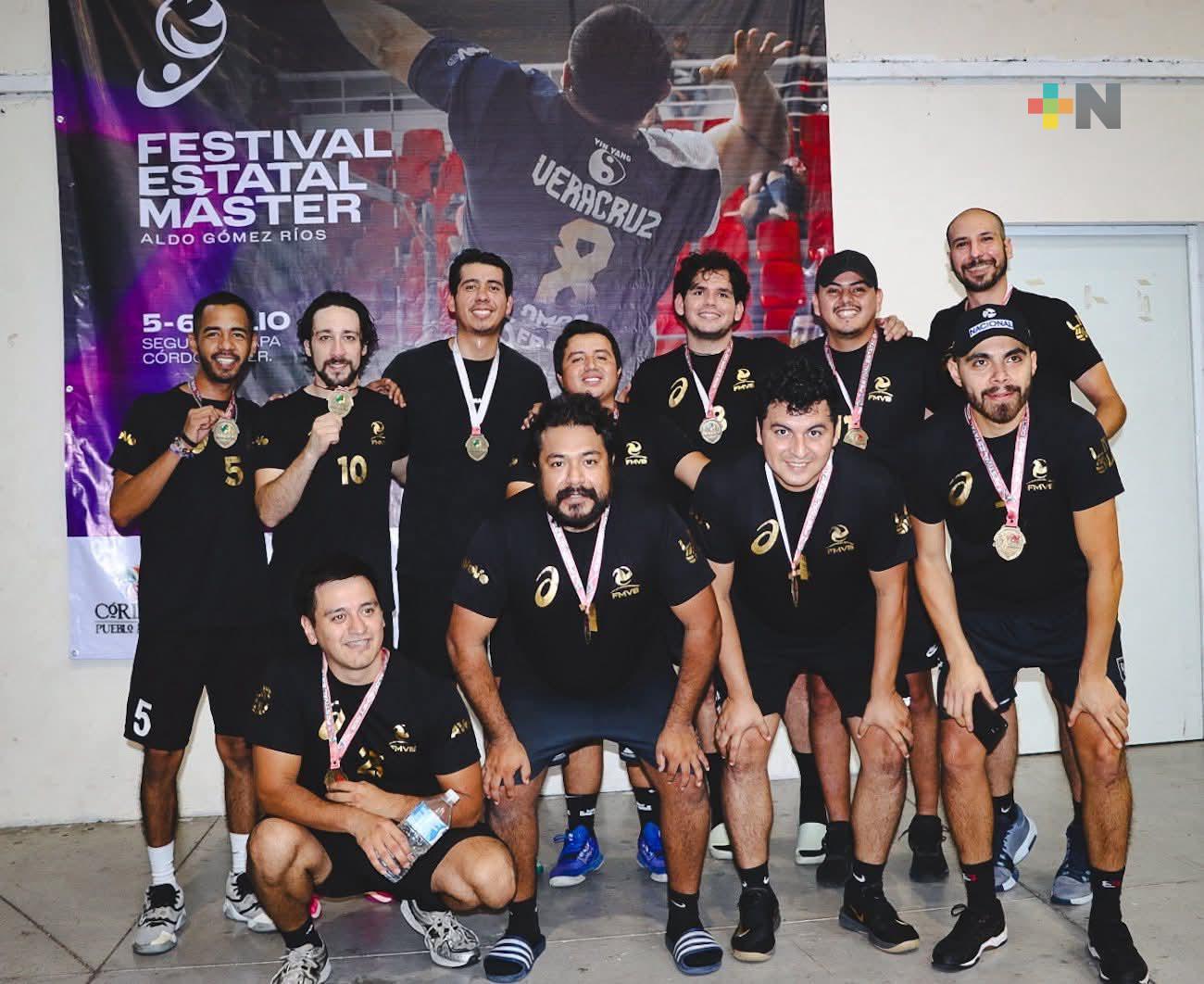 Dream Team Máster competirá en  nacional de voleibol