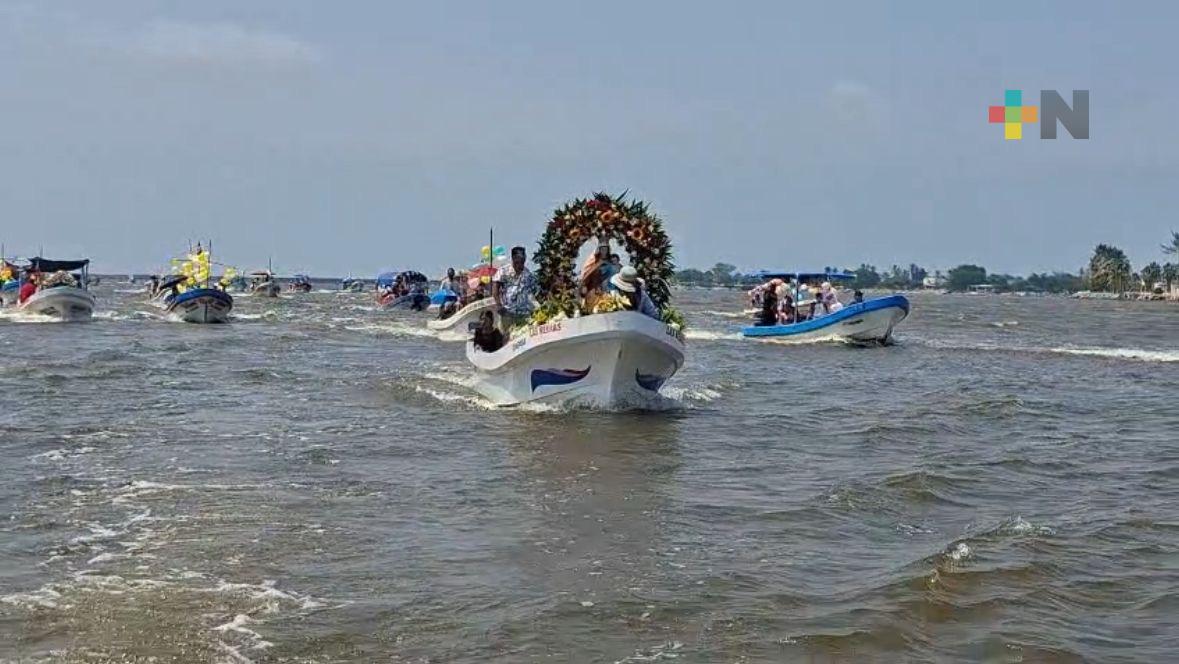 Celebran pescadores a la Virgen del Carmen en Coatzacoalcos