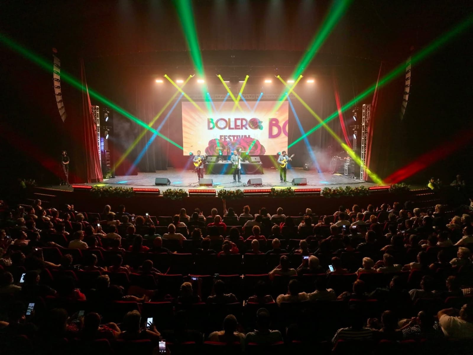 El bolero une a generaciones y corazones en Veracruz y Tlacotalpan