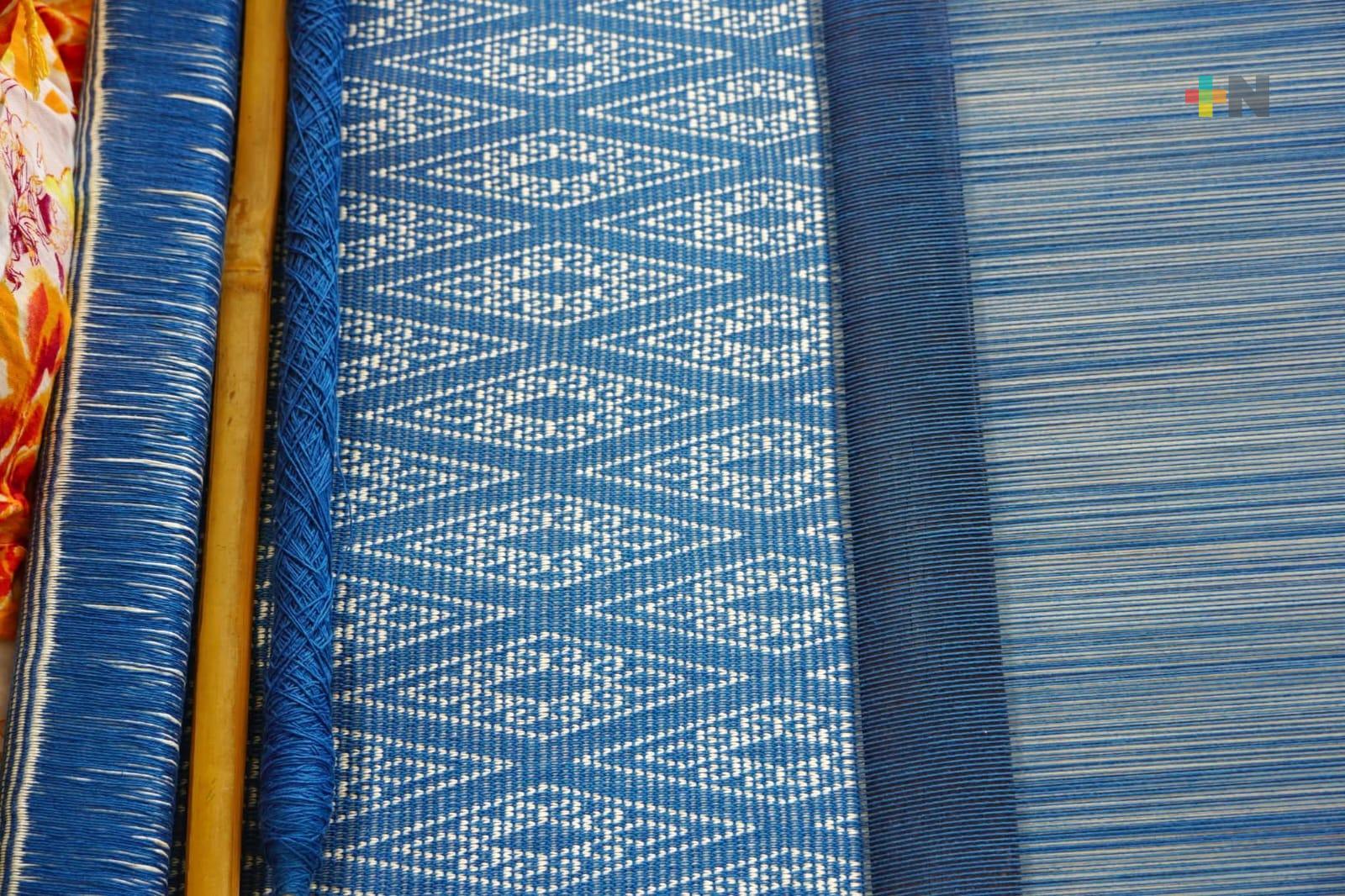 Proyecto «Azul de Veracruz» busca rescatar el teñido de textiles con añil