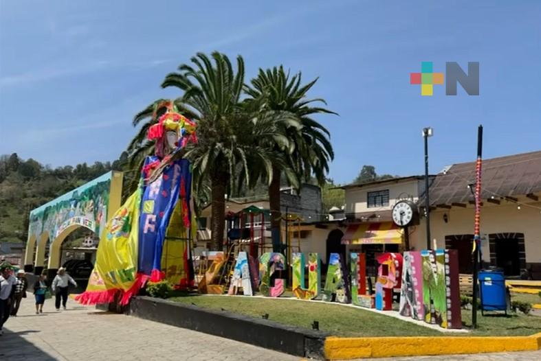 Muestra del carnaval de Zacualpan estará en centro cultural Los Pinos
