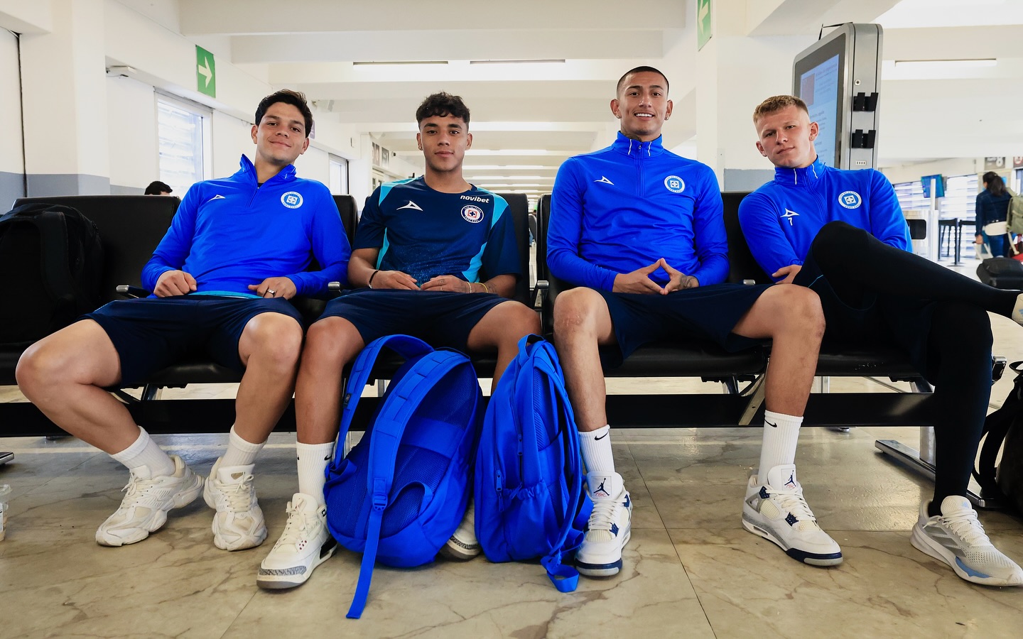 Cruz Azul y Mazatlán llegaron a Veracruz
