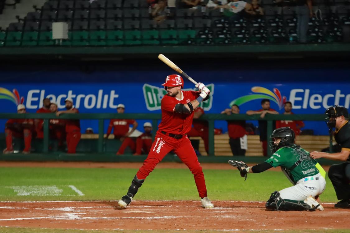 El Águila de Veracruz gana a Olmecas de Tabasco en el estadio Centenario