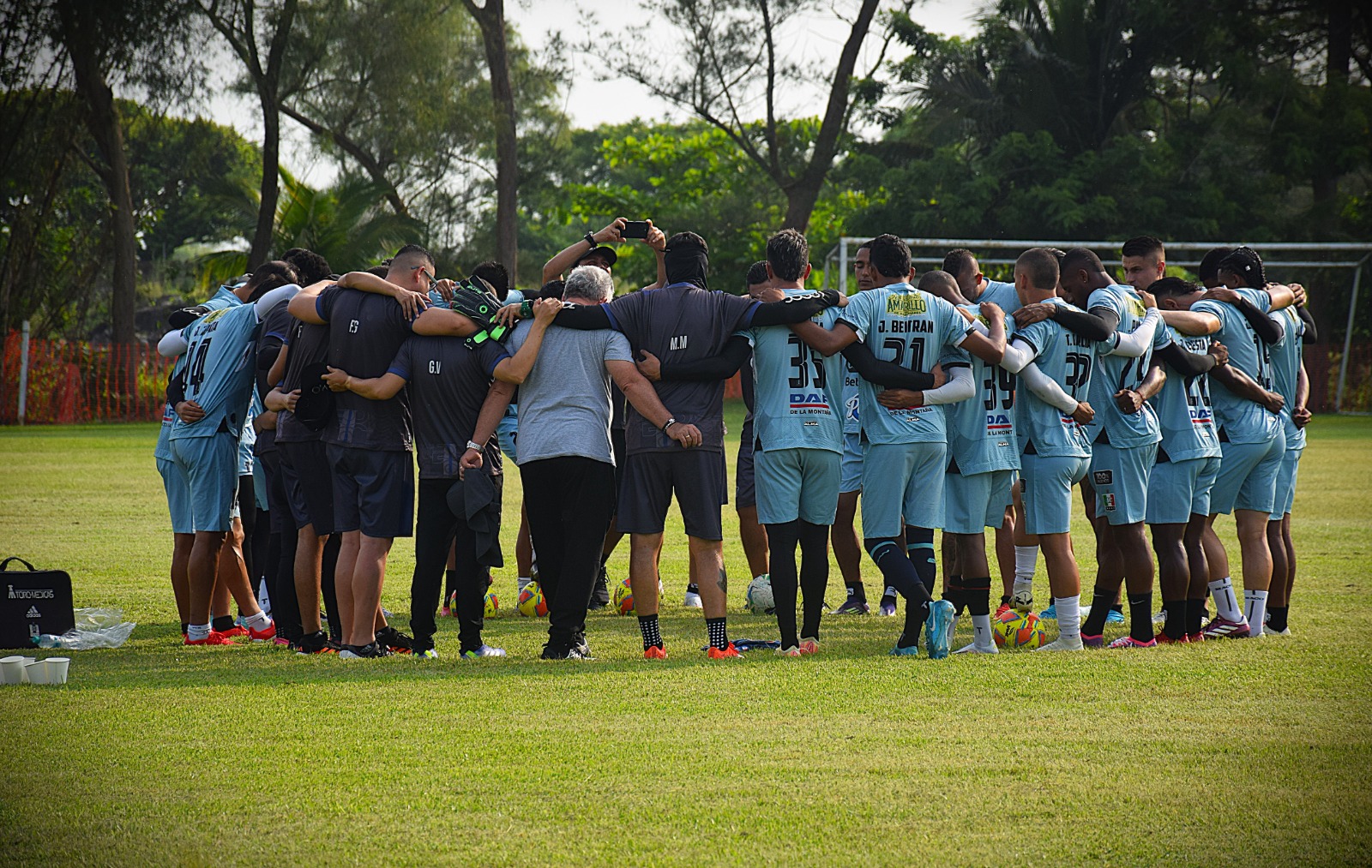 Listo Once Caldas para debutar ante Cruz Azul en la IFC 2025
