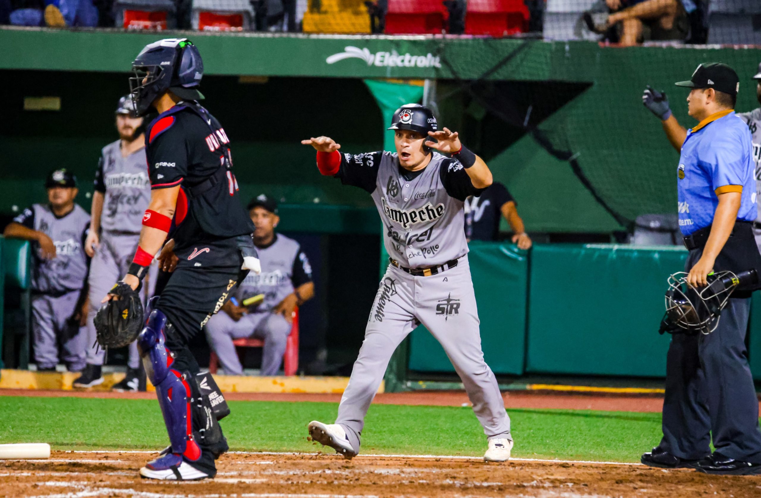 El Águila pierde serie y posición en la LMB
