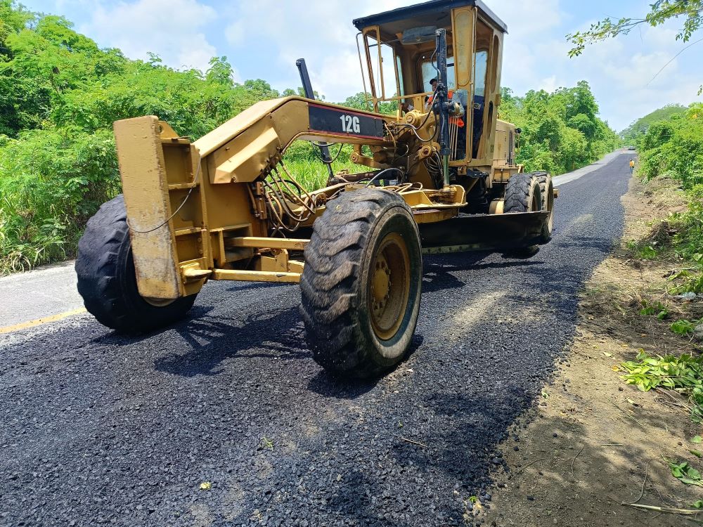 Trabaja SICT en la conservación de la carretera federal Tuxpan-Tampico