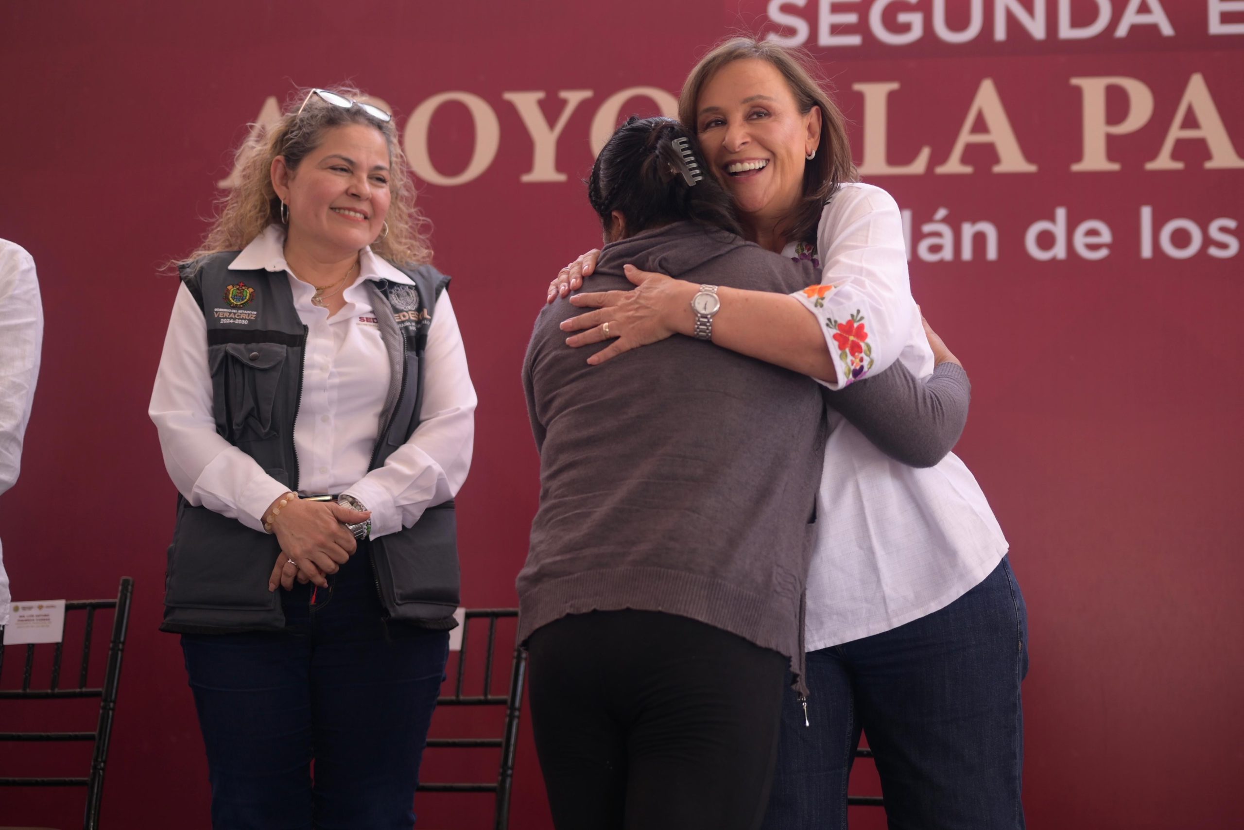 Entrega Gobernadora Apoyo a la Palabra para mil proyectos en Altas Montañas
