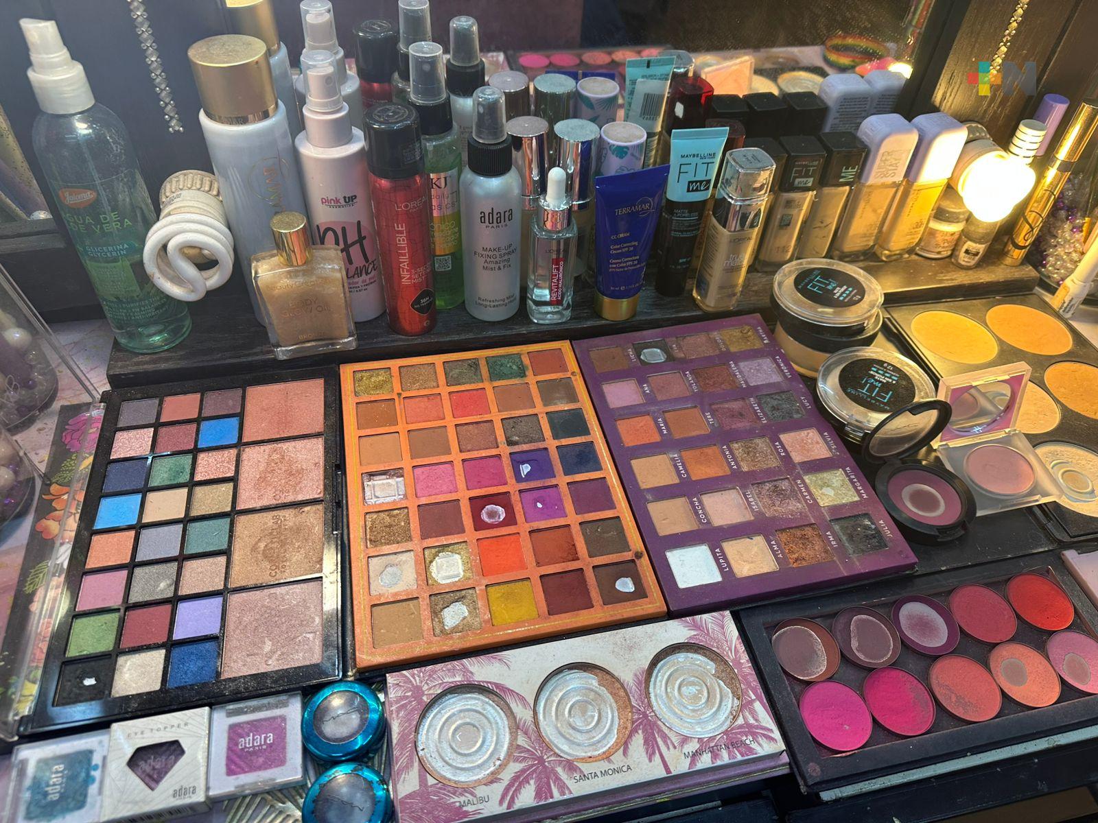 Inteligencia artificial influye en tendencias de maquillajes para graduaciones