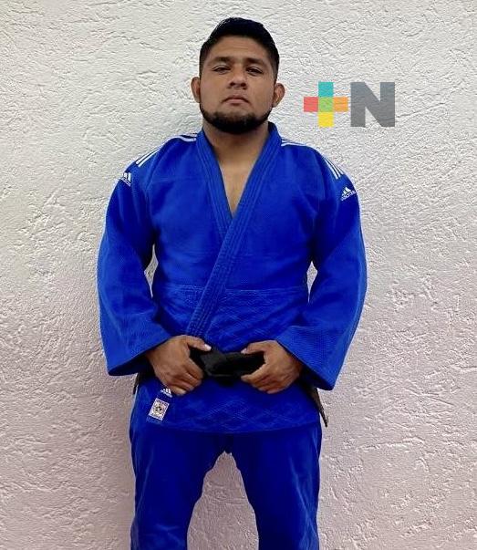 Judoca de Coatzacoalcos busca destacar en el Panamericano de Kata y Veteranos