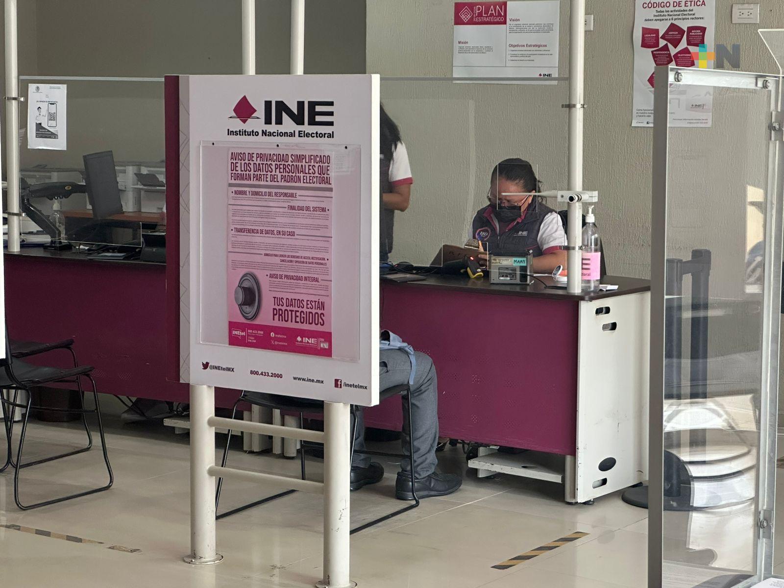 INE invita a jóvenes a tramitar su credencial de elector