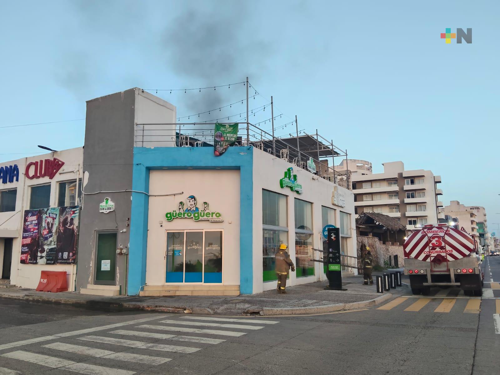 Controlan conato de incendio en local comercial de Boca del Río