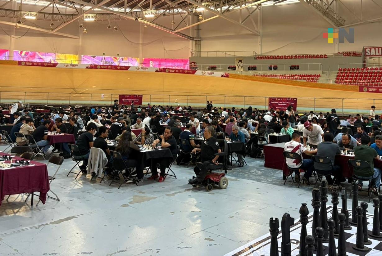 Campeonato de ajedrez rompe récord de asistentes en Xalapa