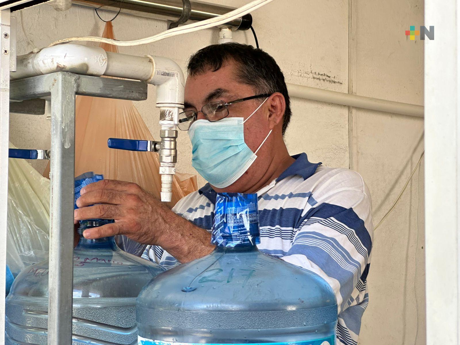 El agua purificada debe cumplir procesos para el consumo