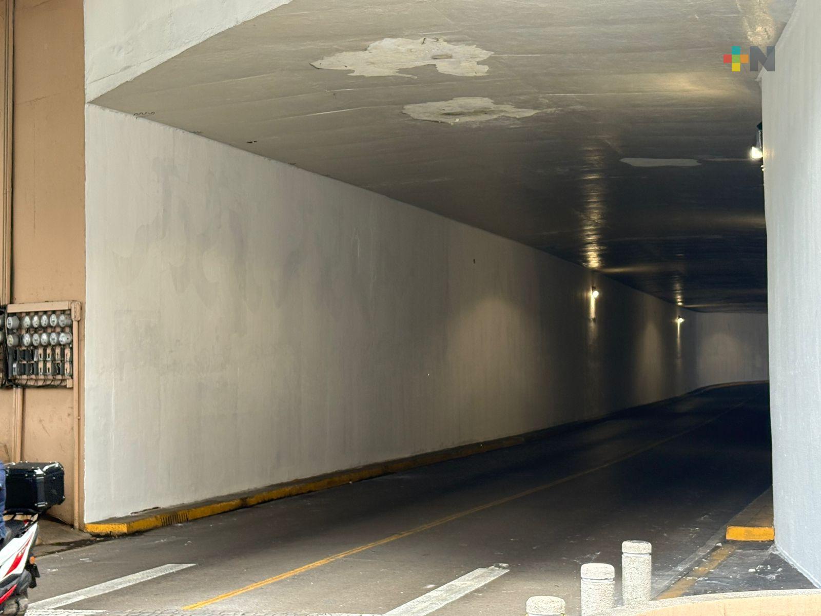 Pintan el viaducto del parque Juárez de Xalapa