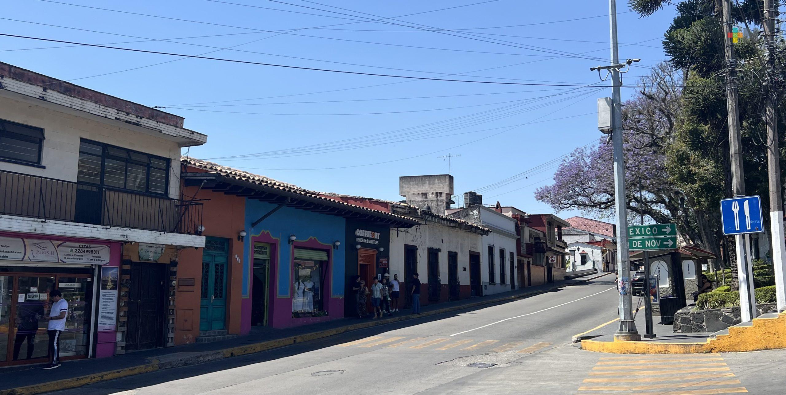 Cielo mayormente despejado aumentando la nubosidad al medio día con probables lluvias