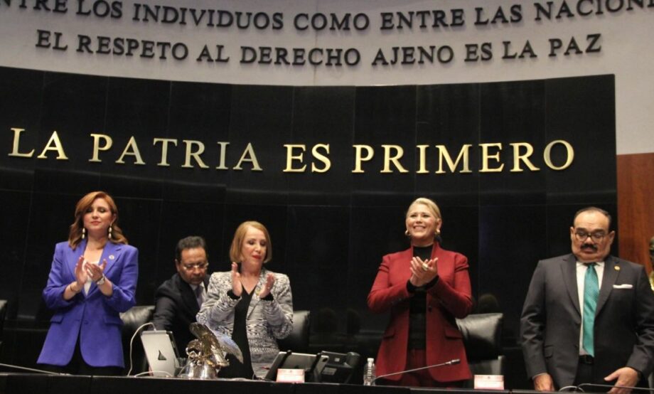 Laura Itzel Castillo rinde protesta como presidenta del Senado