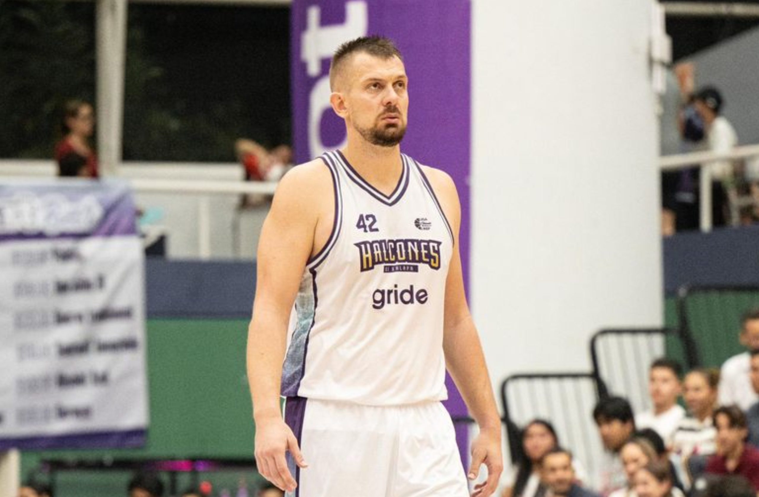 Halcones de Xalapa perdió serie completa en casa