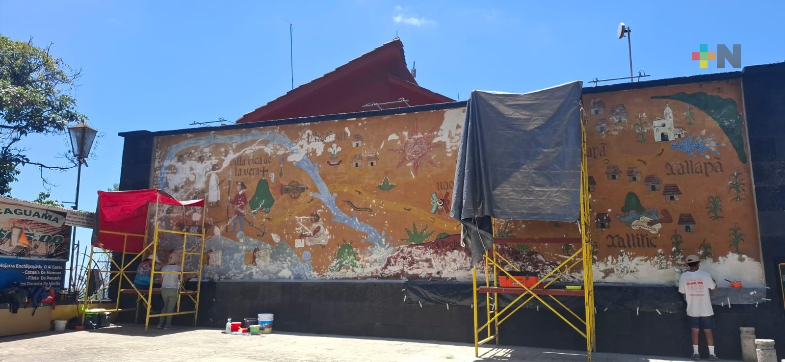 Restauran mural Paseo de Cortés en Xalapa