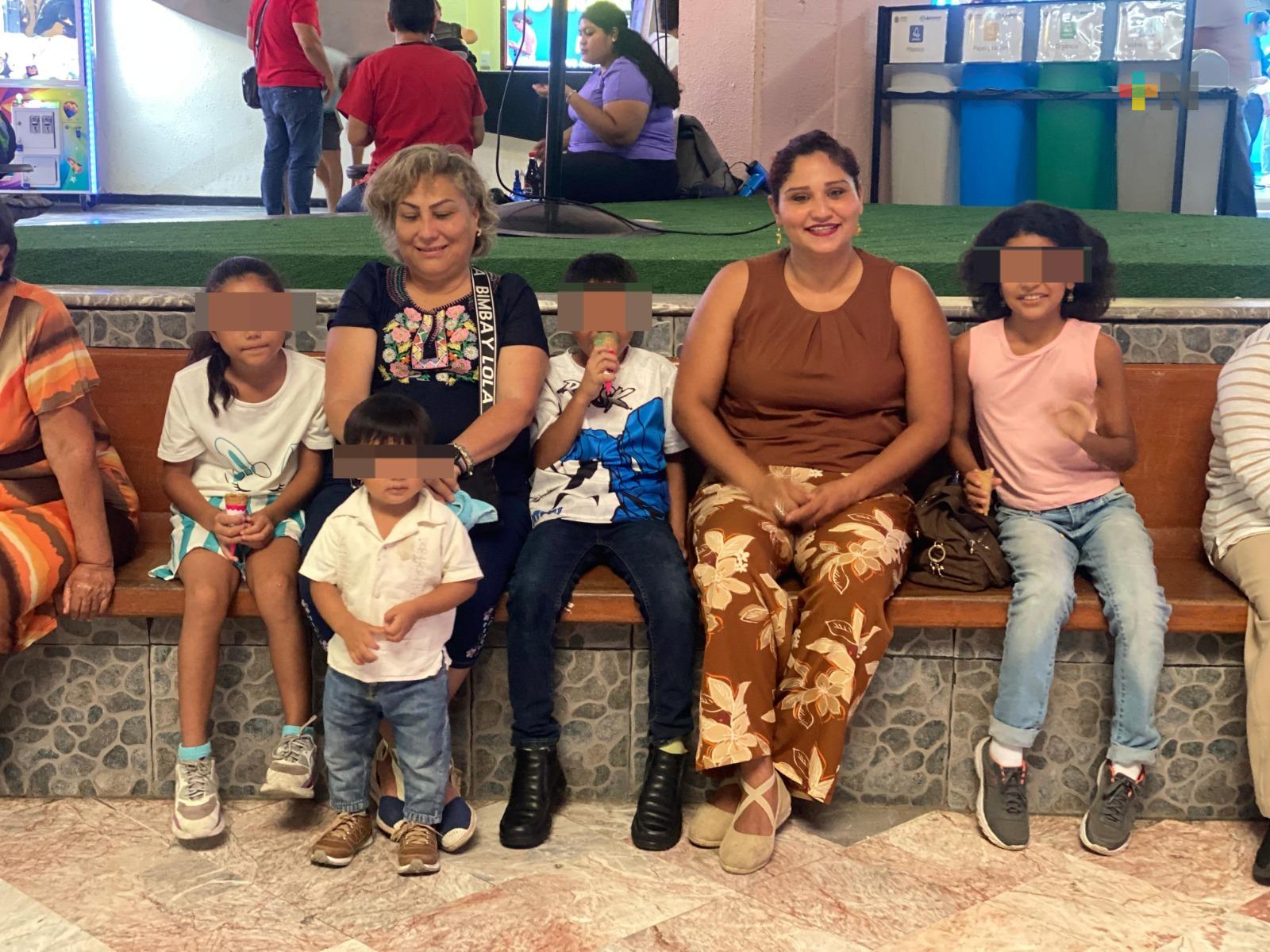 Siguen llegando turistas a Veracruz para disfrutar del verano