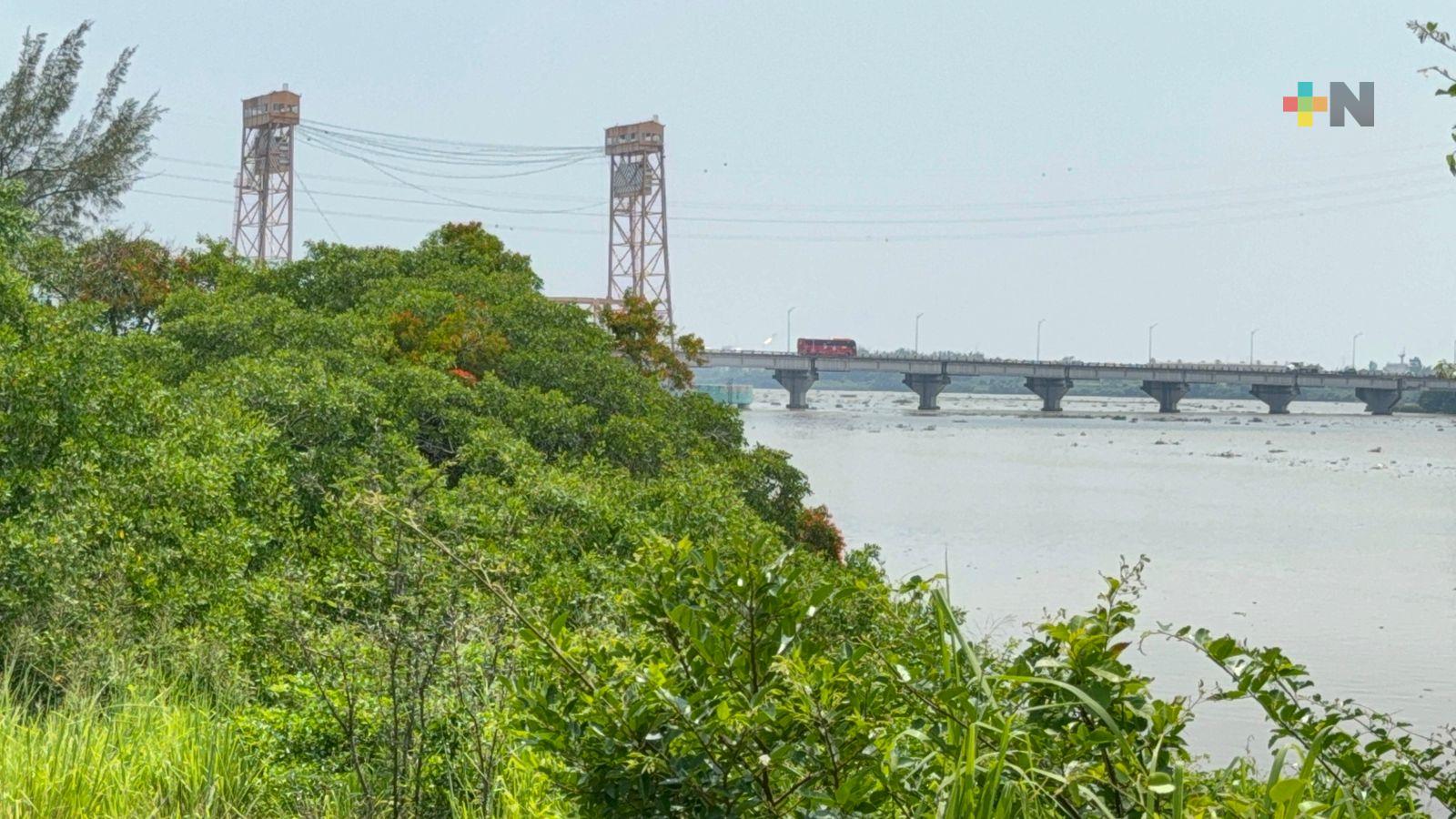 Tres grandes obras impulsadas por el Gobierno Estatal promueven desarrollo de Coatza