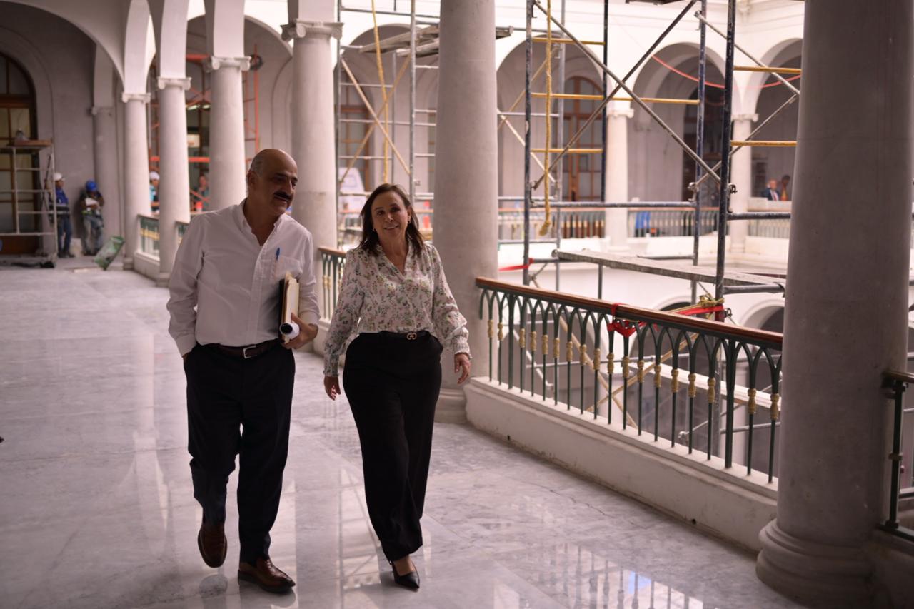 Supervisa Rocío Nahle avance de rehabilitación en el Palacio de Gobierno