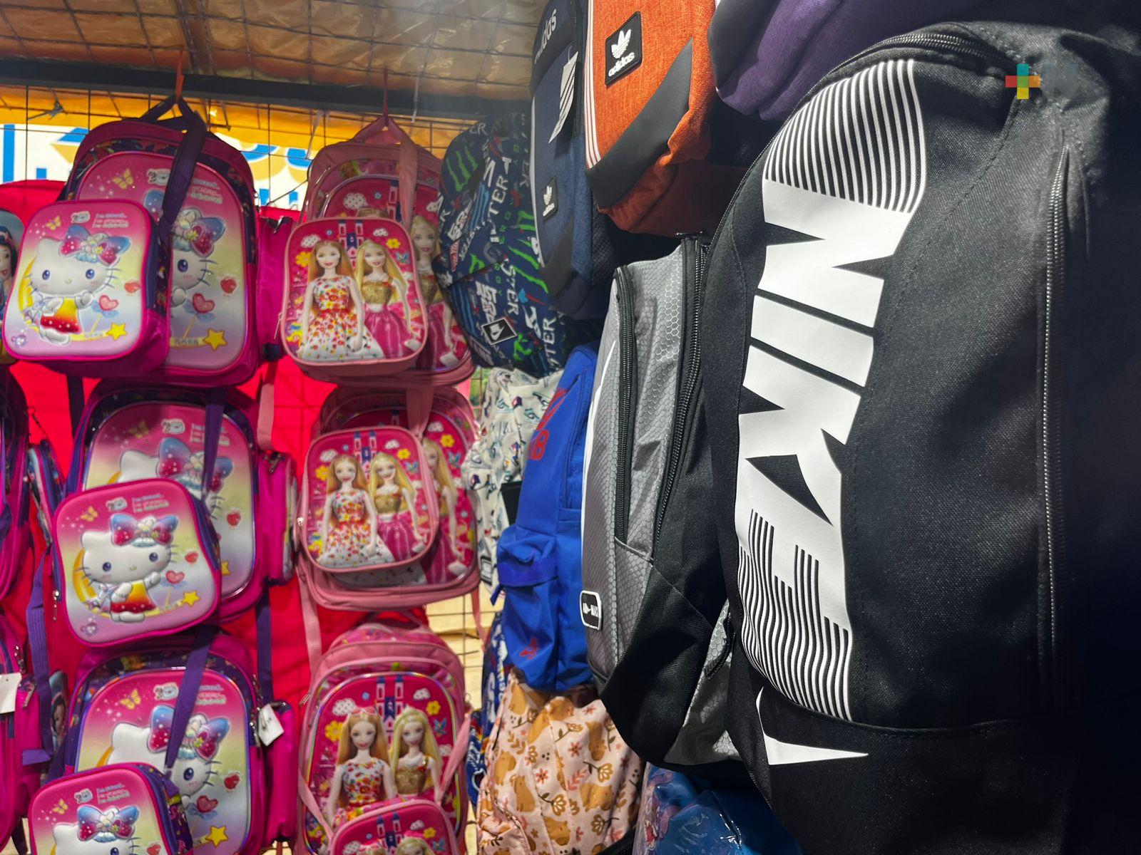 Bajas ventas de artículos escolares en Veracruz puerto