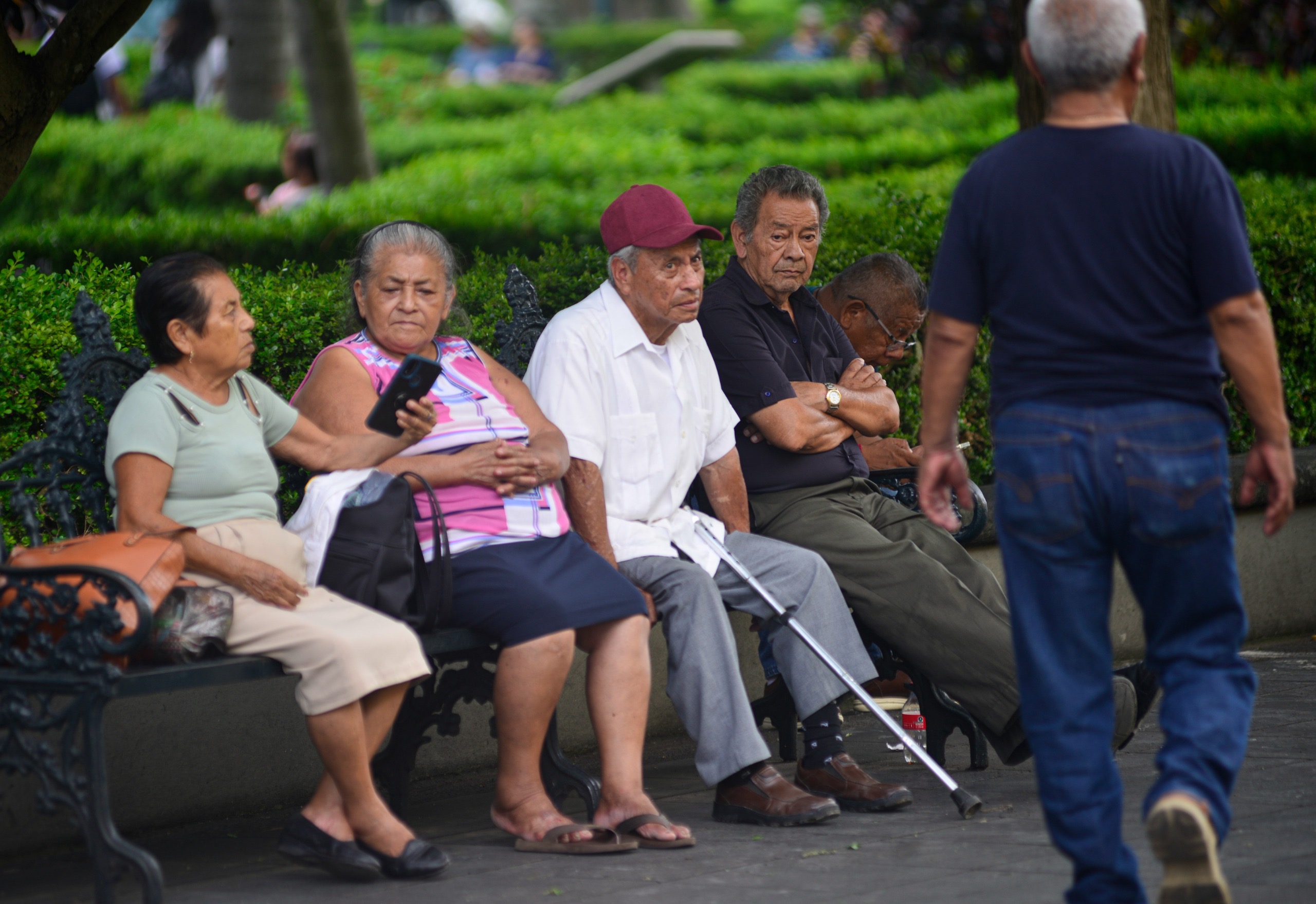 Prevención y autocuidado, claves para envejecer con bienestar: Salud