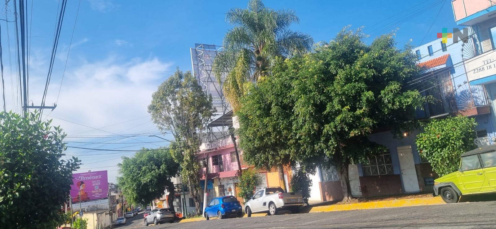 Cielo despejado a medio nublado por la mañana, con nublados y probabilidad de lluvias por la tarde noche