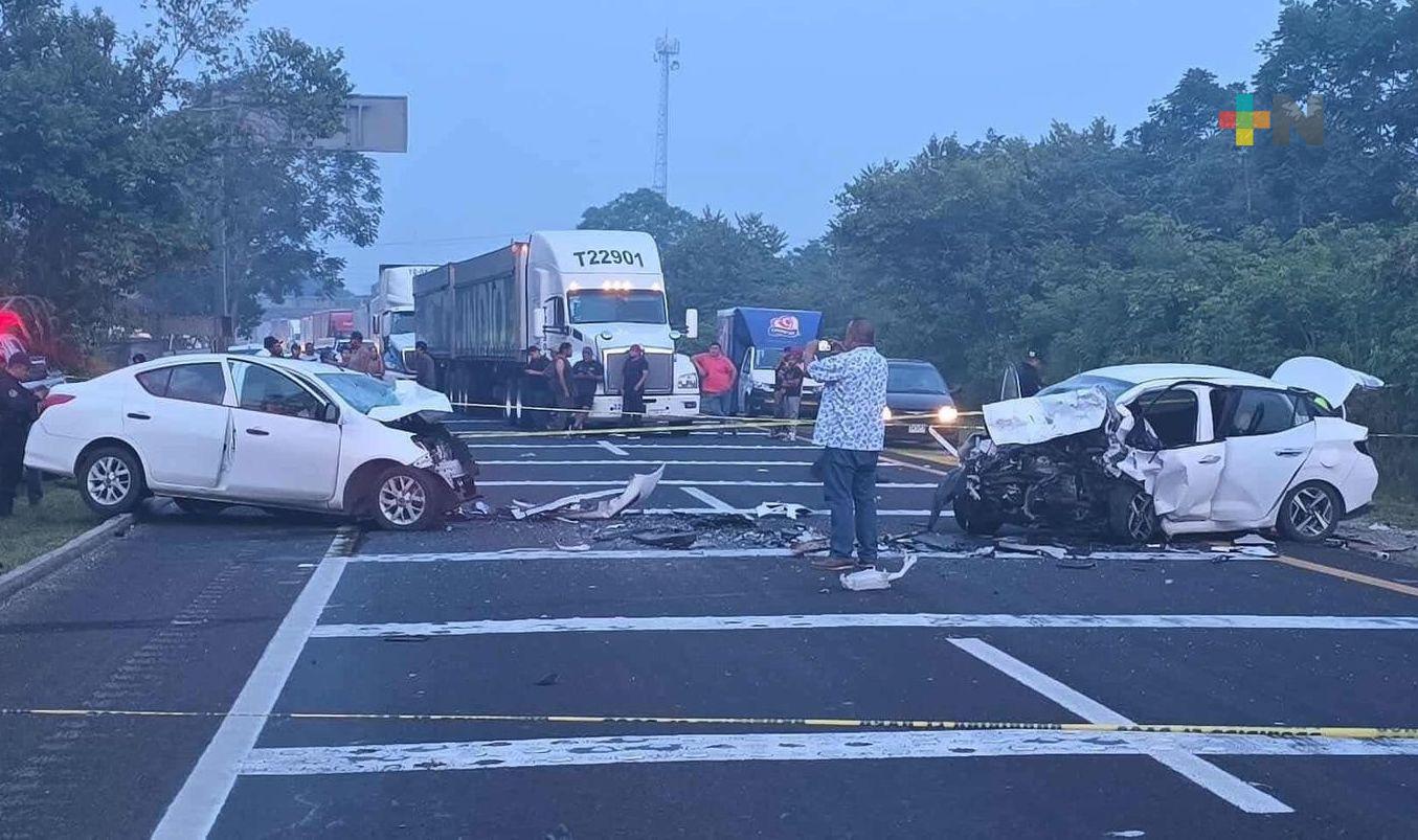 Aparatoso accidente se registró en la autopista Costera del Golfo 180