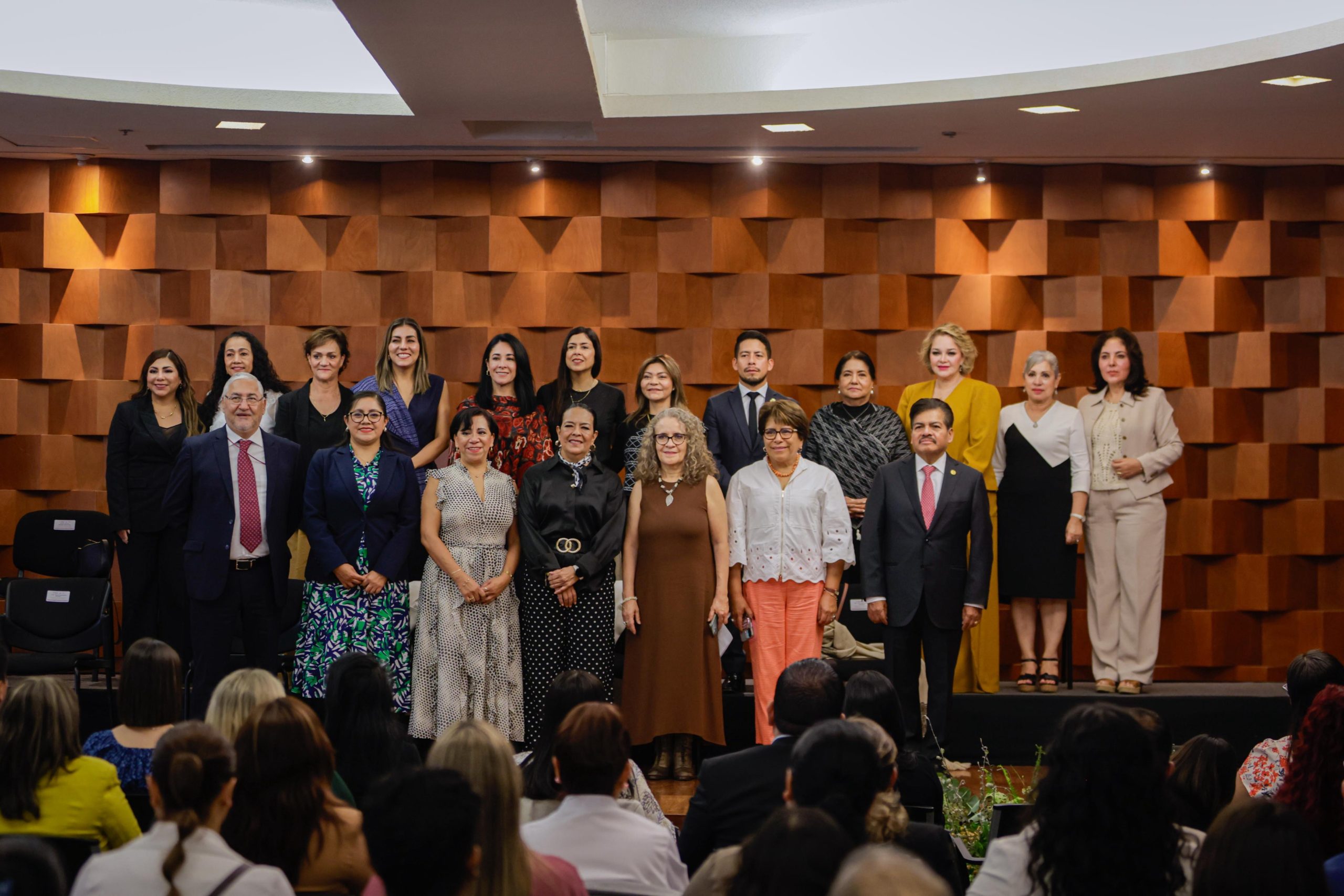 Veracruz fortalece la protección de la niñez en Jornada Nacional de Capacitación