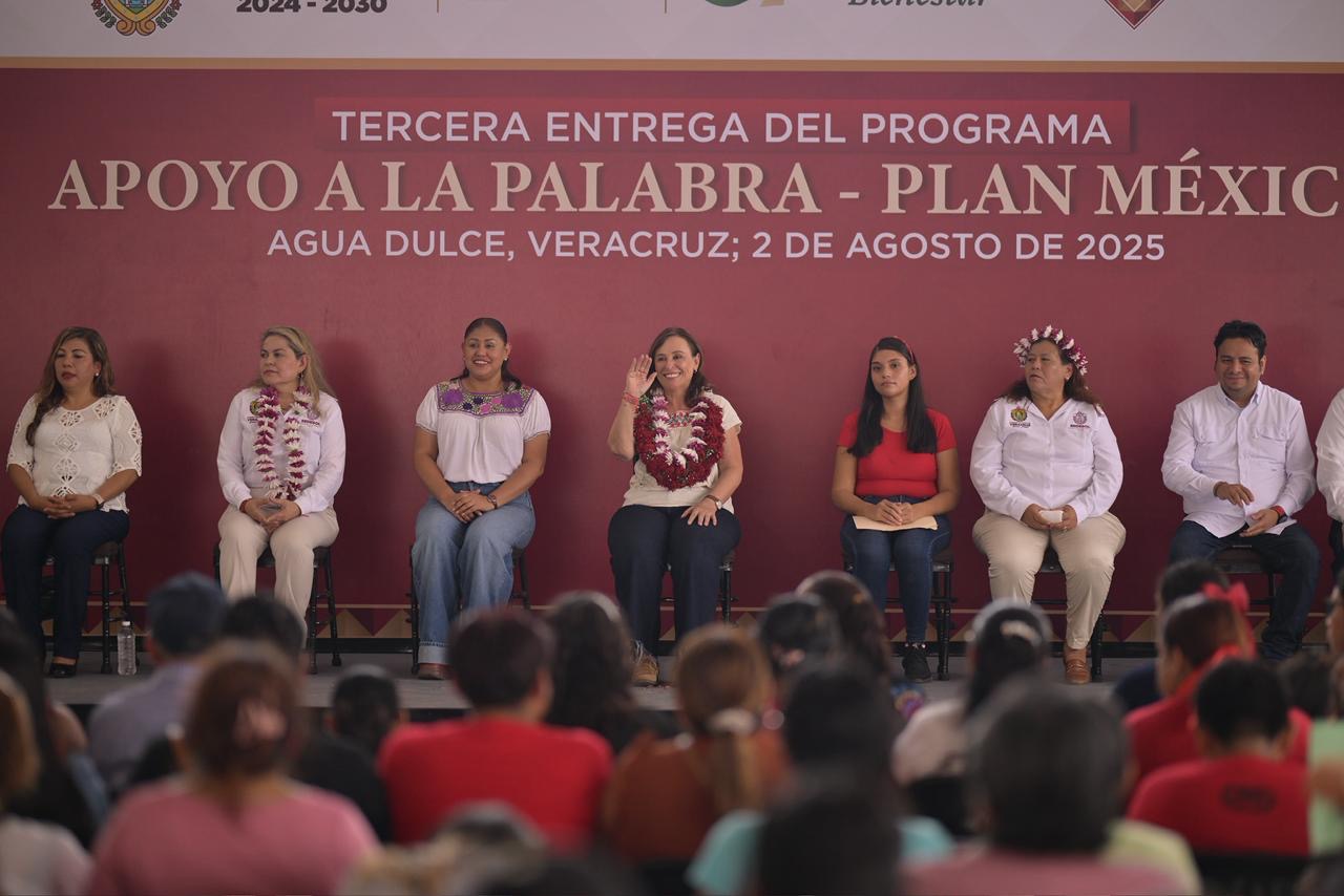 Con Apoyo a la Palabra, Rocío Nahle impulsa la independencia económica de familias veracruzanas