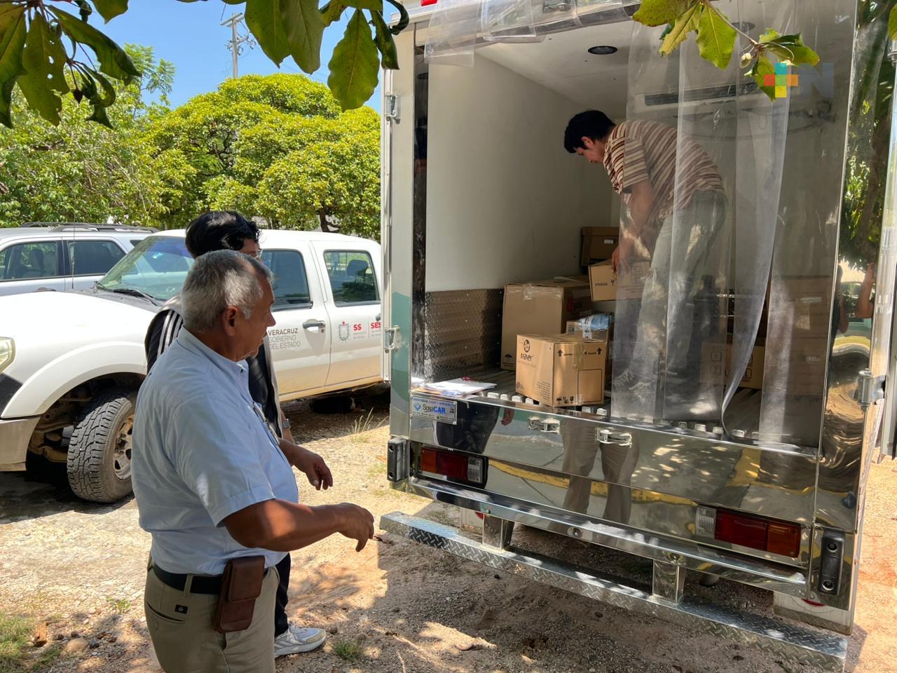 Camionetitas de la Salud llegan a Tres Valles y Otatitlán