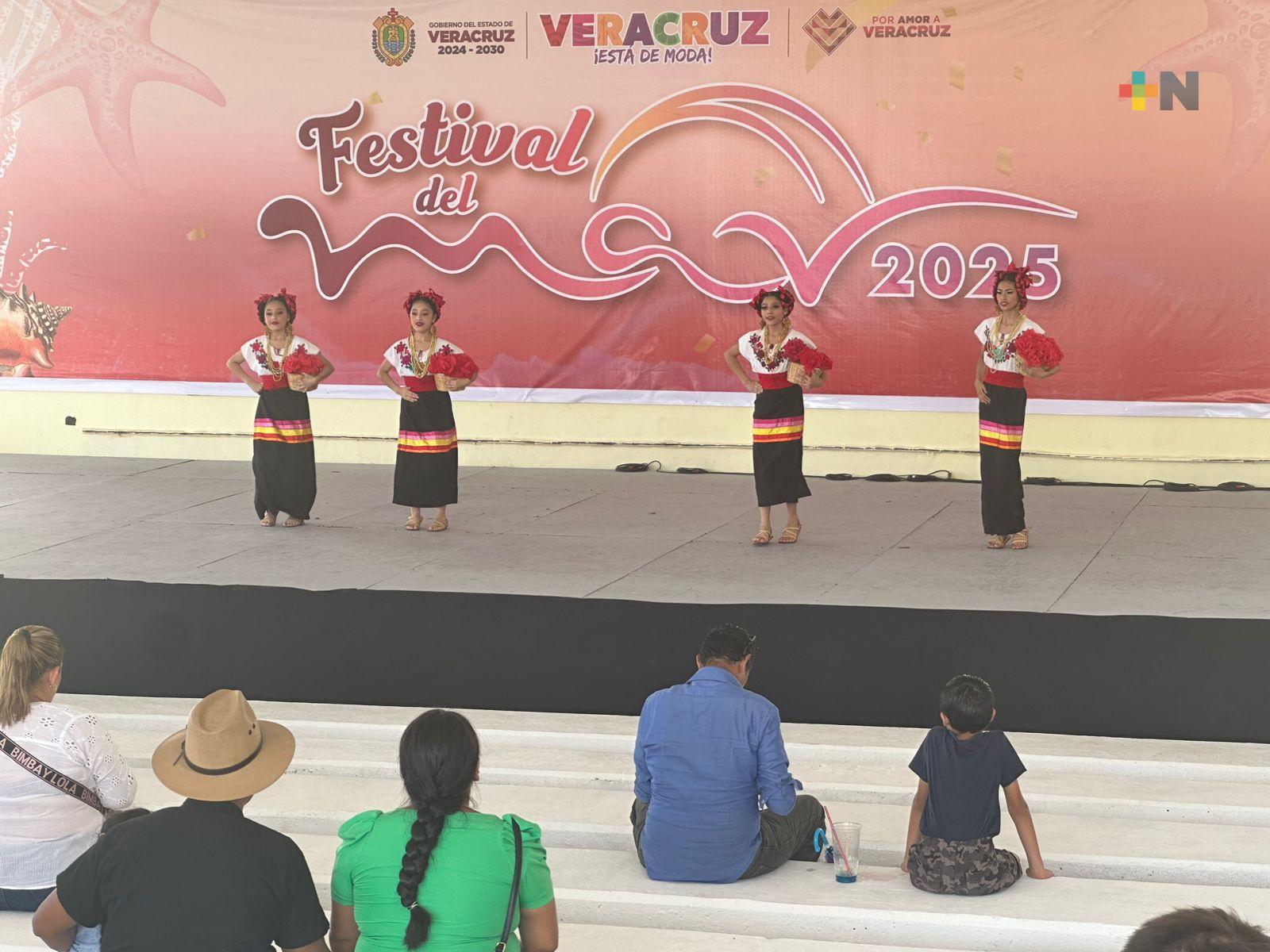 Realizan presentaciones culturales en Festival del Mar 2025