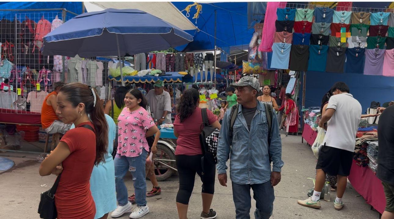 Tianguis tradicionales, lugares ideales para cazar ofertas