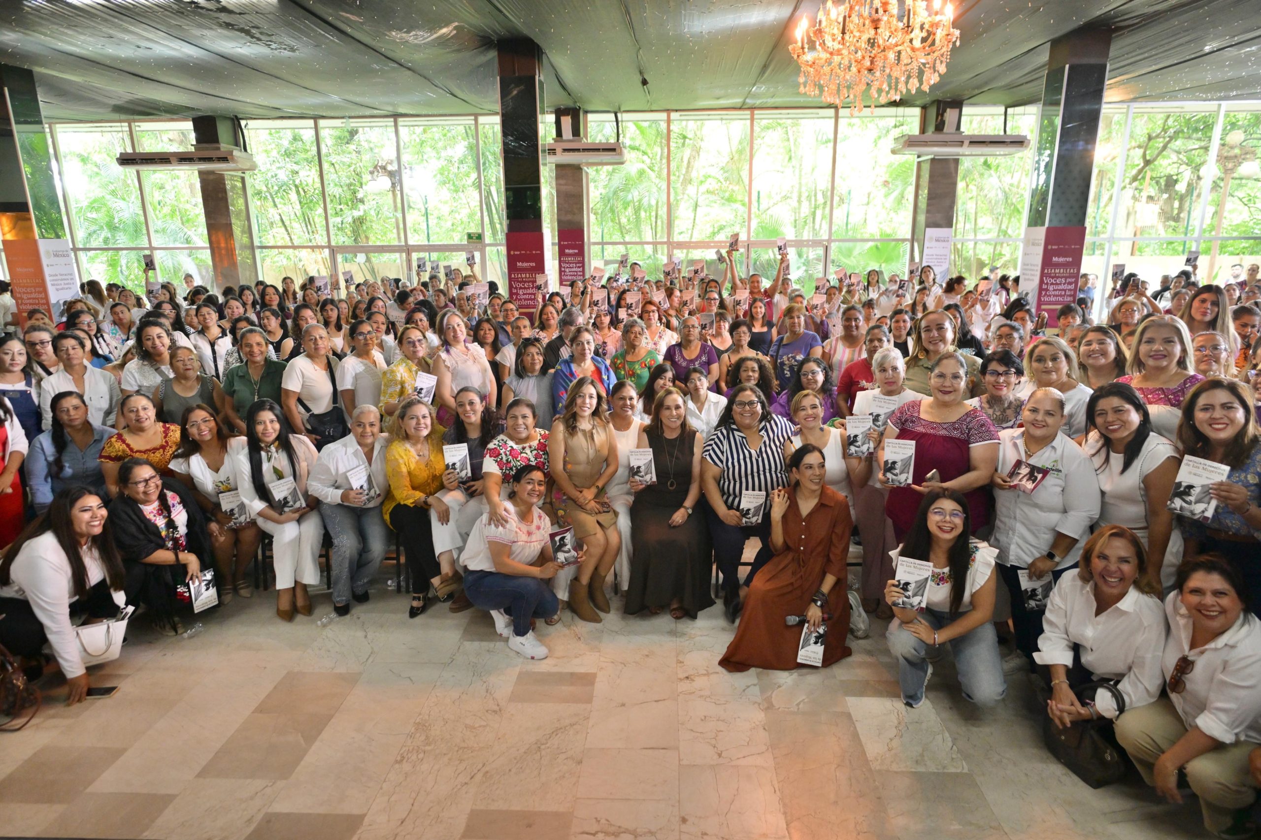 Es tiempo de mujeres, Veracruz escucha, actúa y transforma: Rocío Nahle