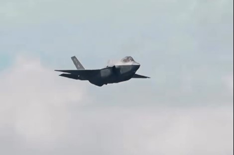 Aumenta la tensión en el Caribe por despliegue militar de EUA