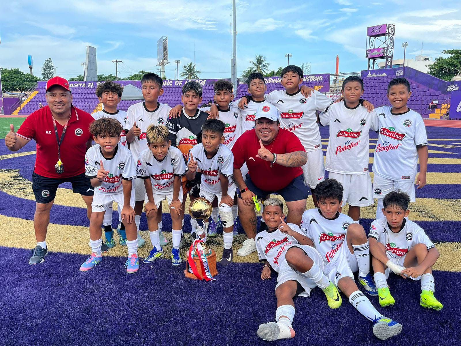 Boca del Río y Orizaba campeones estatales de futbol infantil