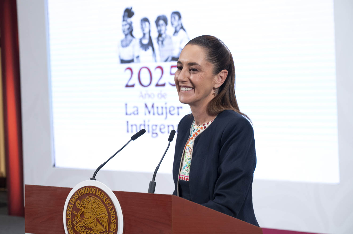 Se analizarán vías existentes para ruta de tren de pasajeros México-Puebla-Veracruz: Sheinbaum