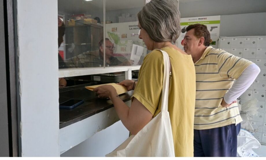 Correos de México reanuda envíos de cartas y documentos a EUA