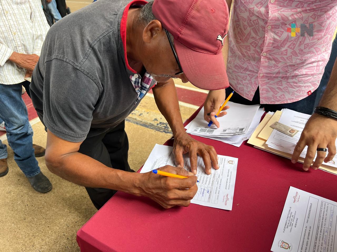 “Córtale Compa” programa de apoyo para cañeros en Tres Valles