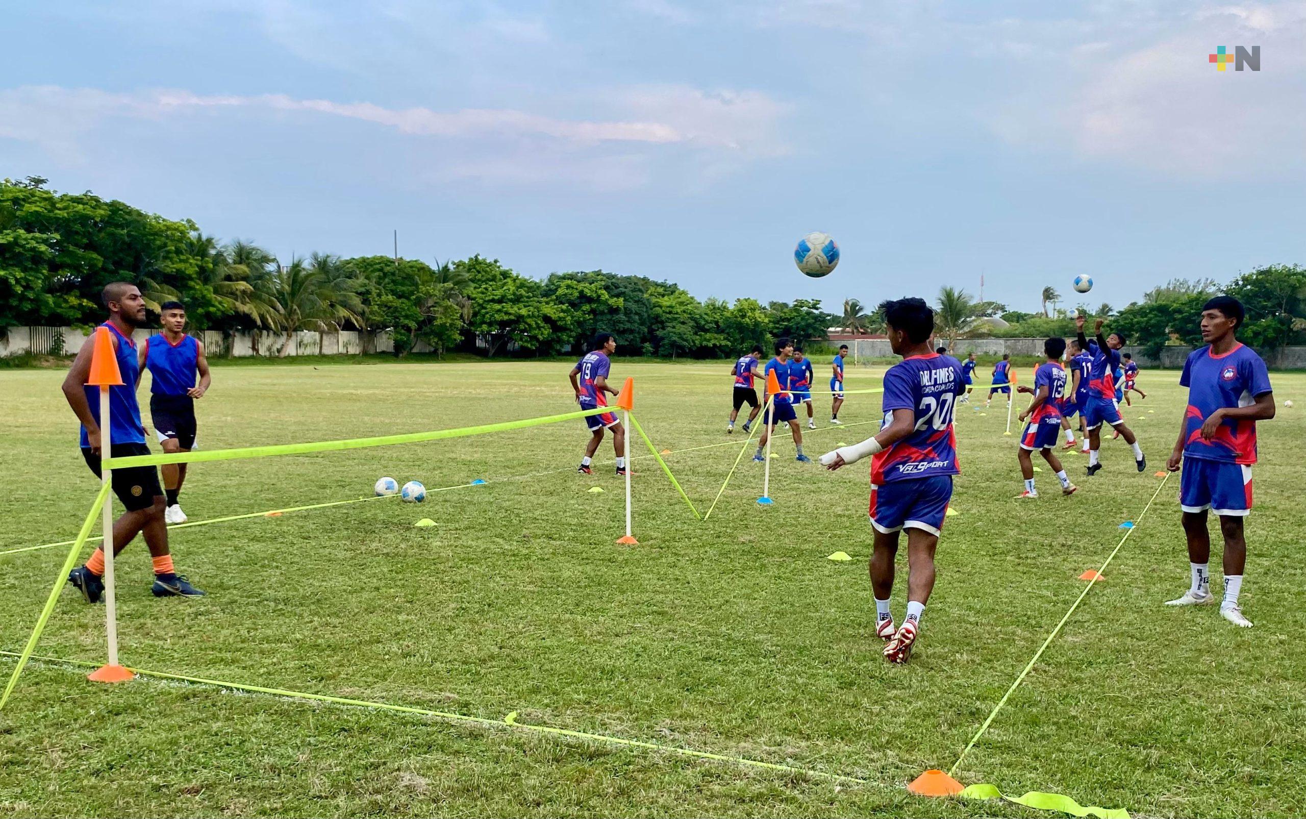 Delfines de Coatza a la Copa Promesas de futbol
