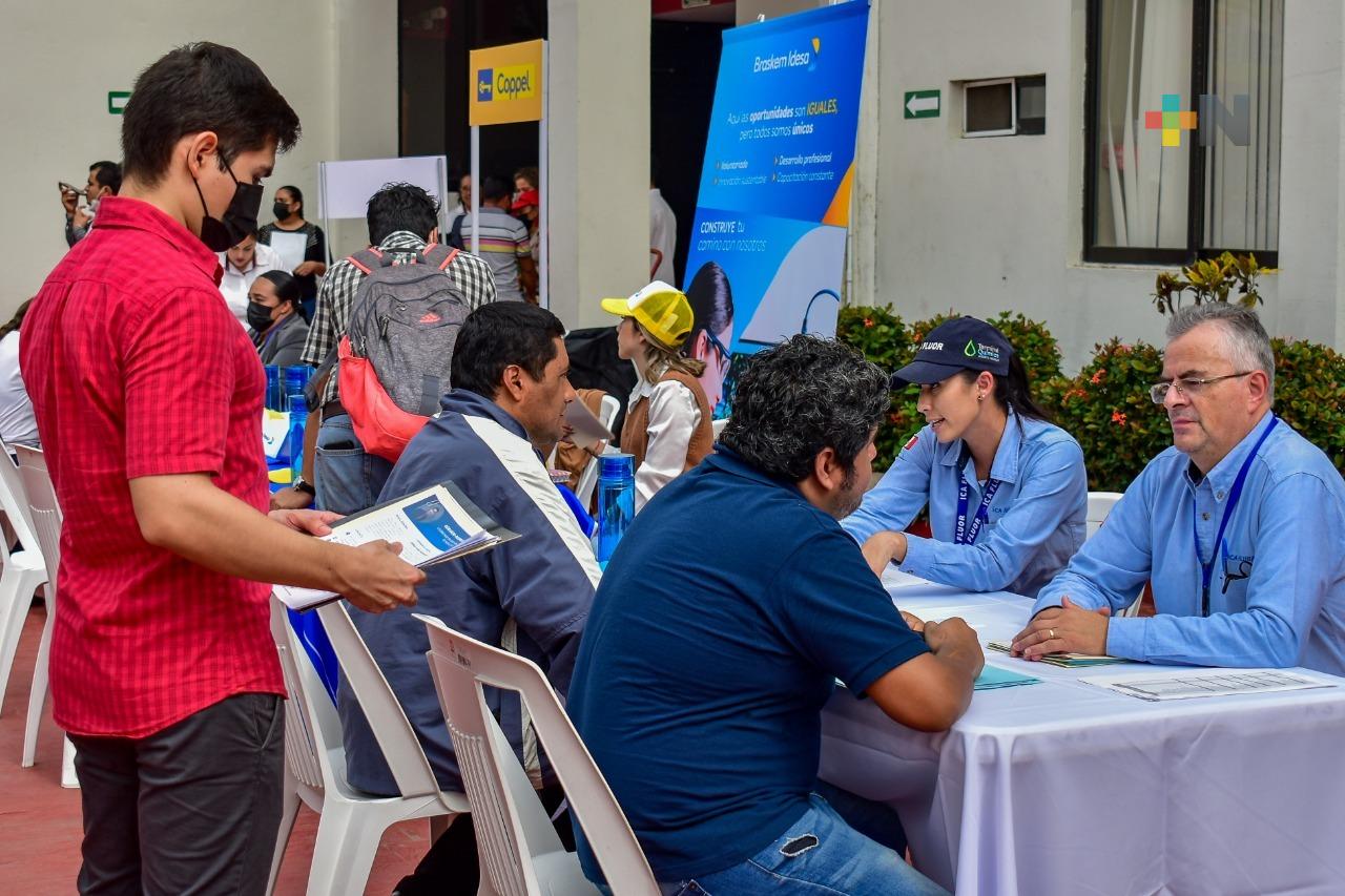 Empresas pueden registrarse en próxima feria del empleo en Coatzacoalcos