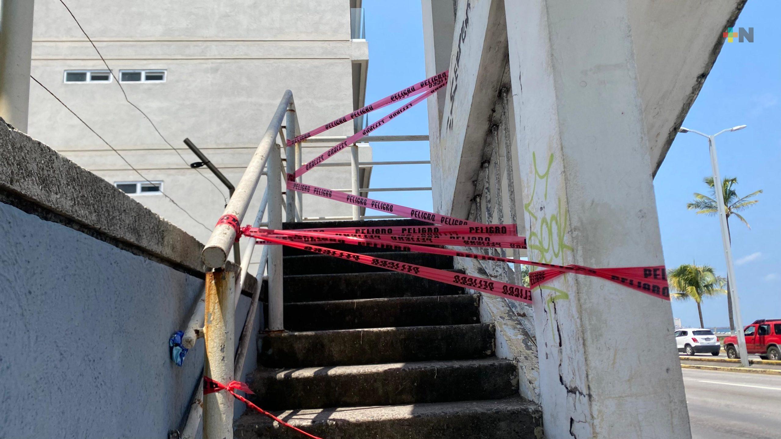 Piden se agilice rehabilitación de puente peatonal en Boca del Río