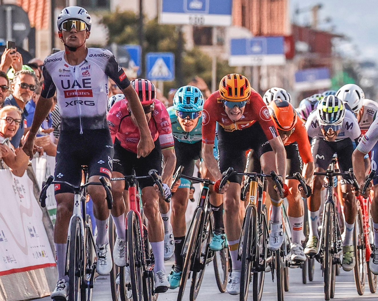 Isaac del Toro gana Trofeo Matteotti