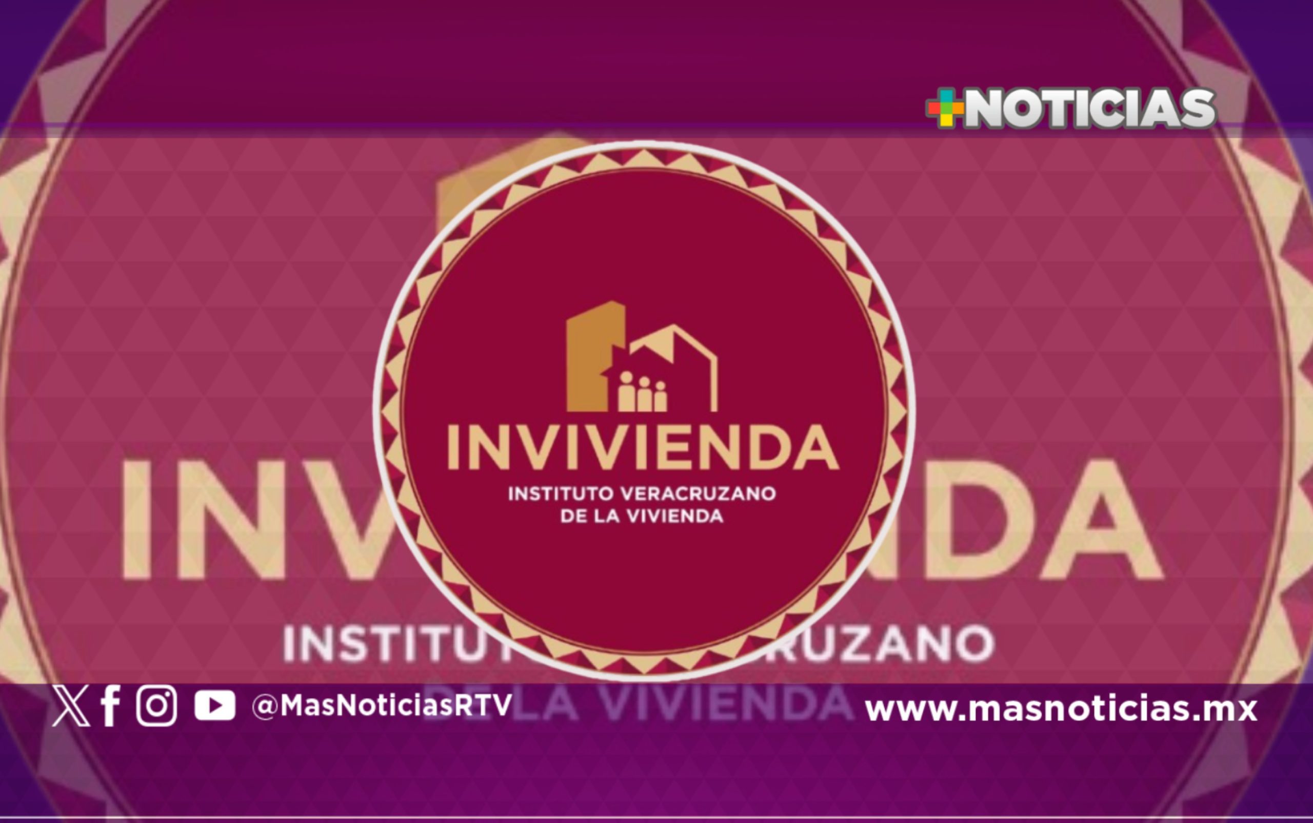 Titular de Invivienda encabeza Guardia de Honor