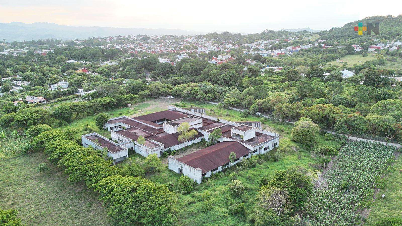 En Misantla se busca terreno para construir  un nuevo hospital